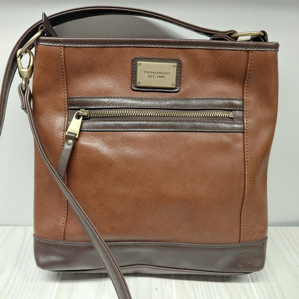 TIGNANELLO Womens Med Crossbody Zip Brown w/ Dark Brown Trim Genuine Leather Bag